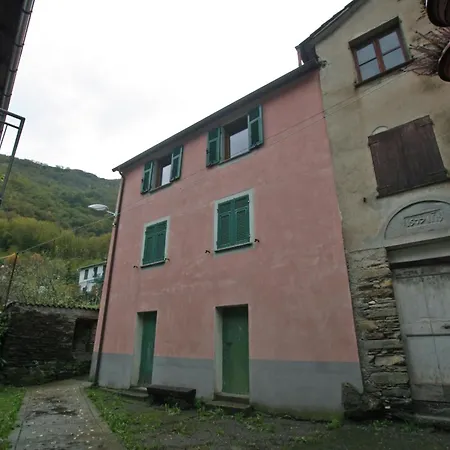 Fuer 3 Personen Ca- 37 M²- In Lumarzo- Norditalien - Ligurien By Interhome