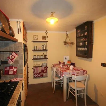 Apartman Fuer 3 Personen Ca- 37 M²- In Lumarzo- Norditalien - Ligurien By Interhome Pannesi